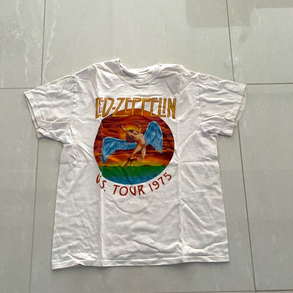 Pacsun Mens T-Shirt